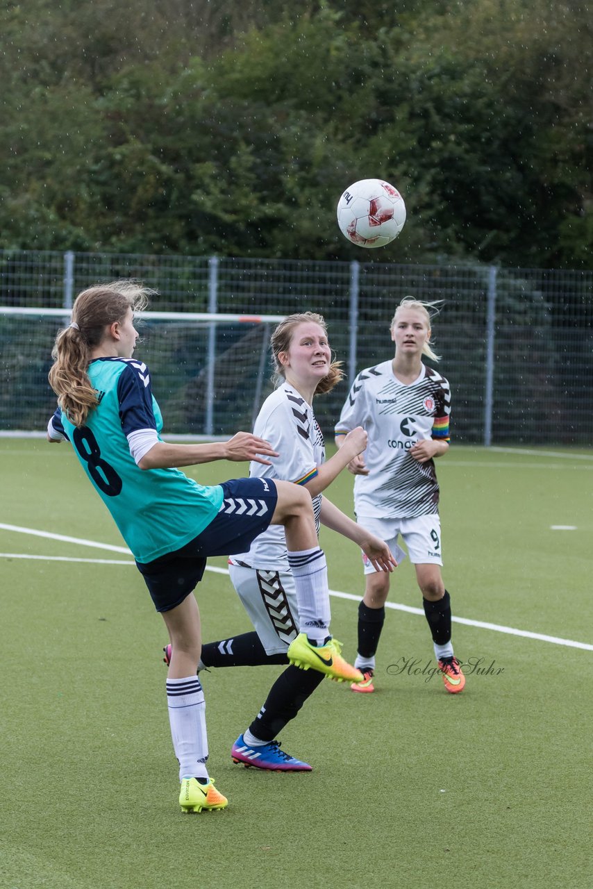 Bild 376 - B-Juniorinnen Wedel - St. Pauli : Ergebnis: 1:2